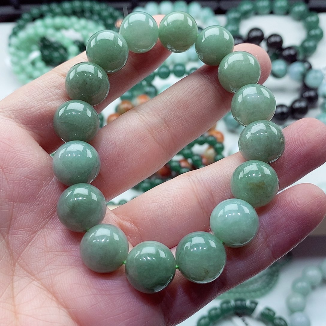 毛衣链未镶嵌翡翠