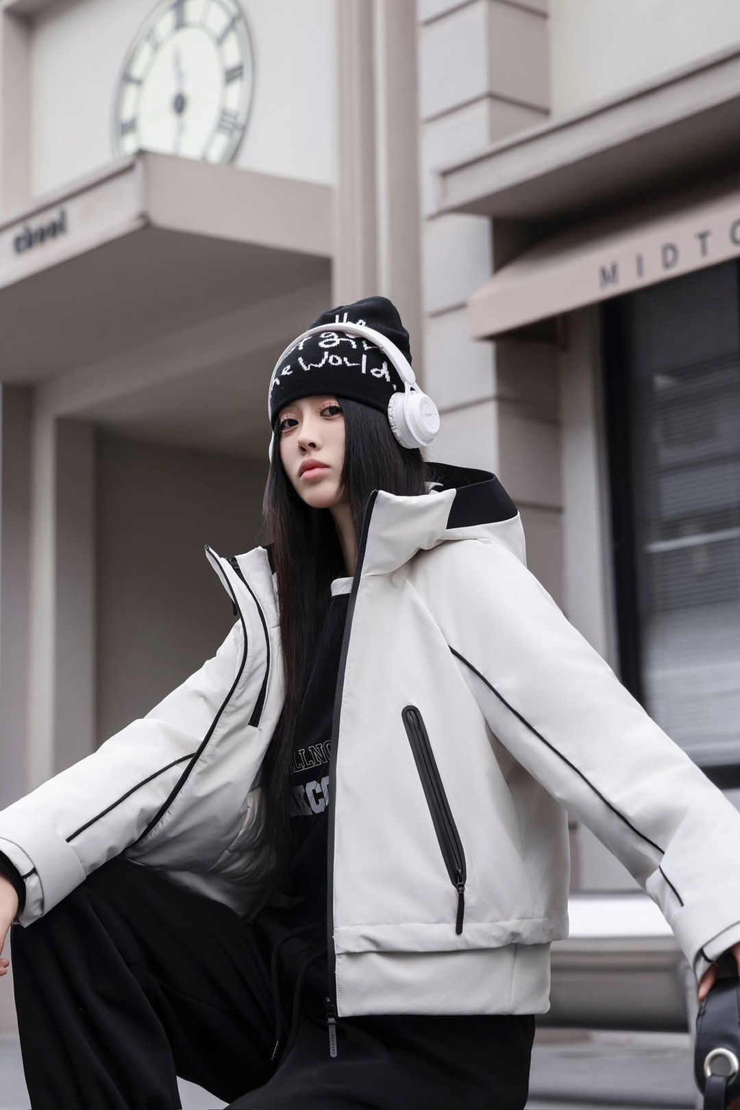 241227-洋气潮牌时尚百搭秋冬保暖短款冲锋衣羽绒服