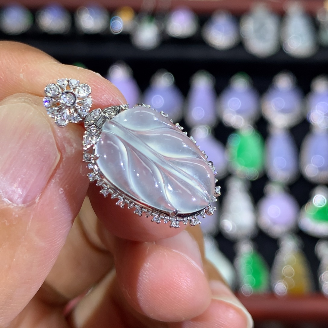 翡翠18K金镶嵌吊坠(不含链)