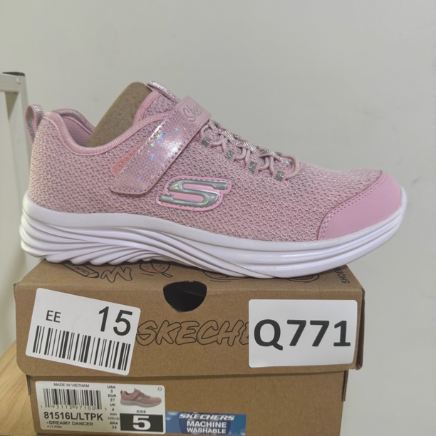 SKECHERS/斯凯奇Q771 女童运动鞋 37码