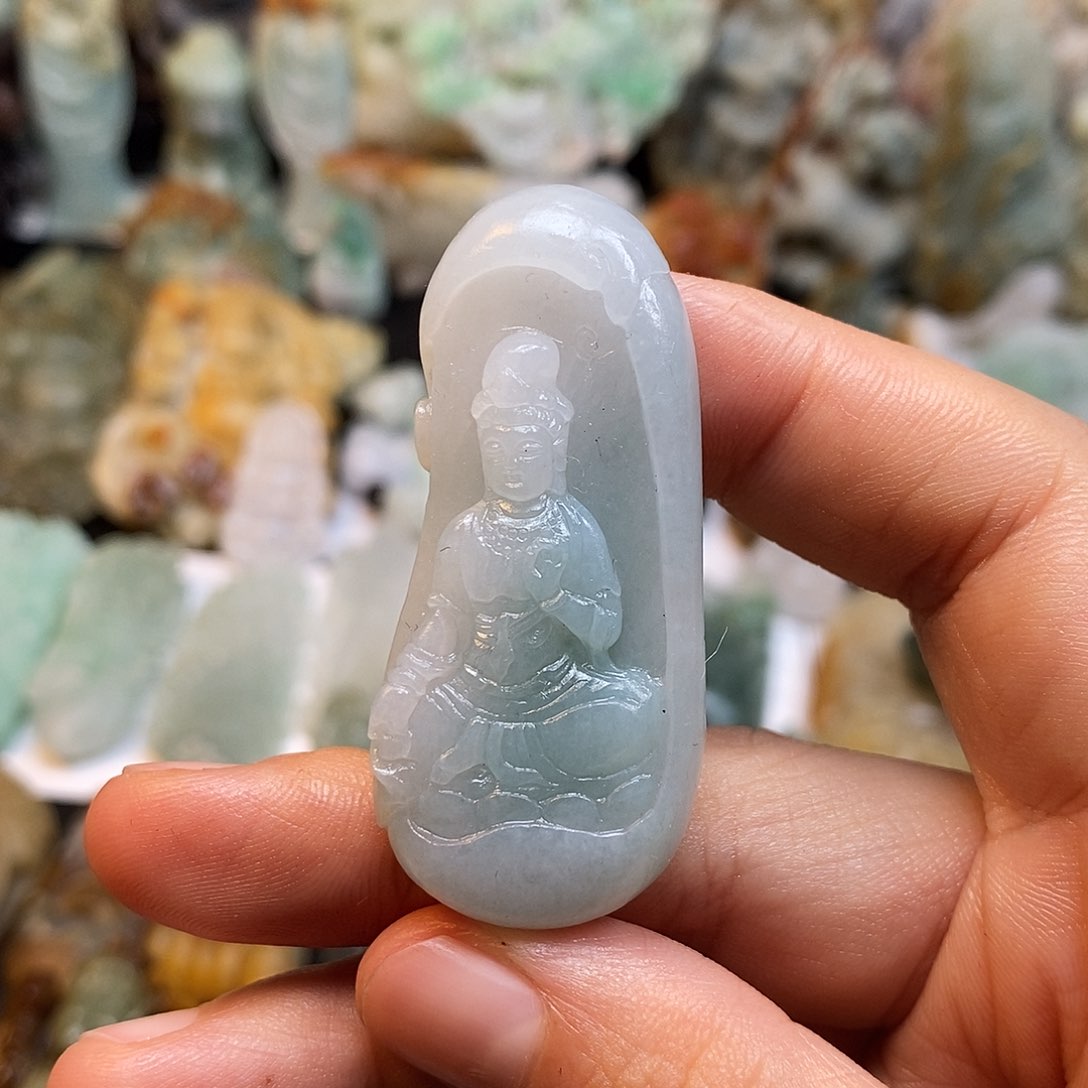 定制翡翠未镶嵌特色79