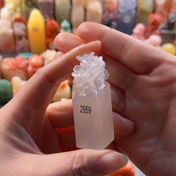 寿山石印石景*手工定制1.95厘米，梅花