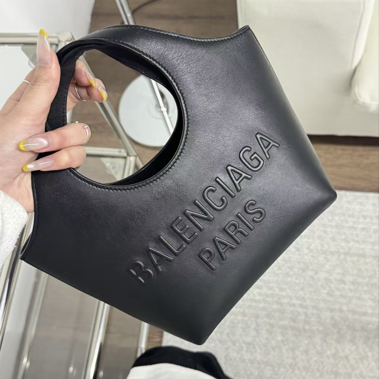 95新 Balenciaga/巴黎世家 chillvTg /菜篮子