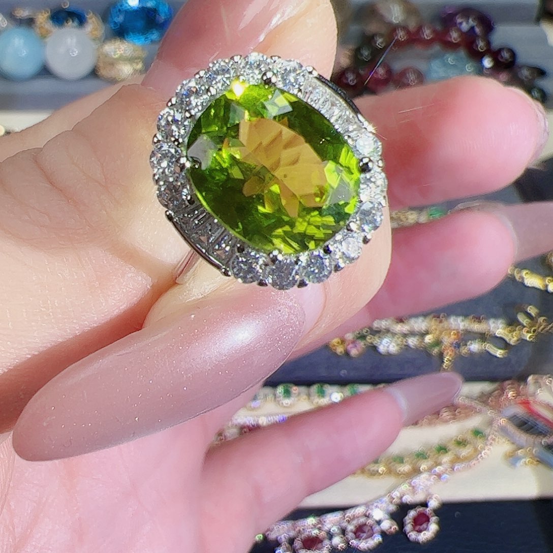 橄榄石戒指银S925镶嵌