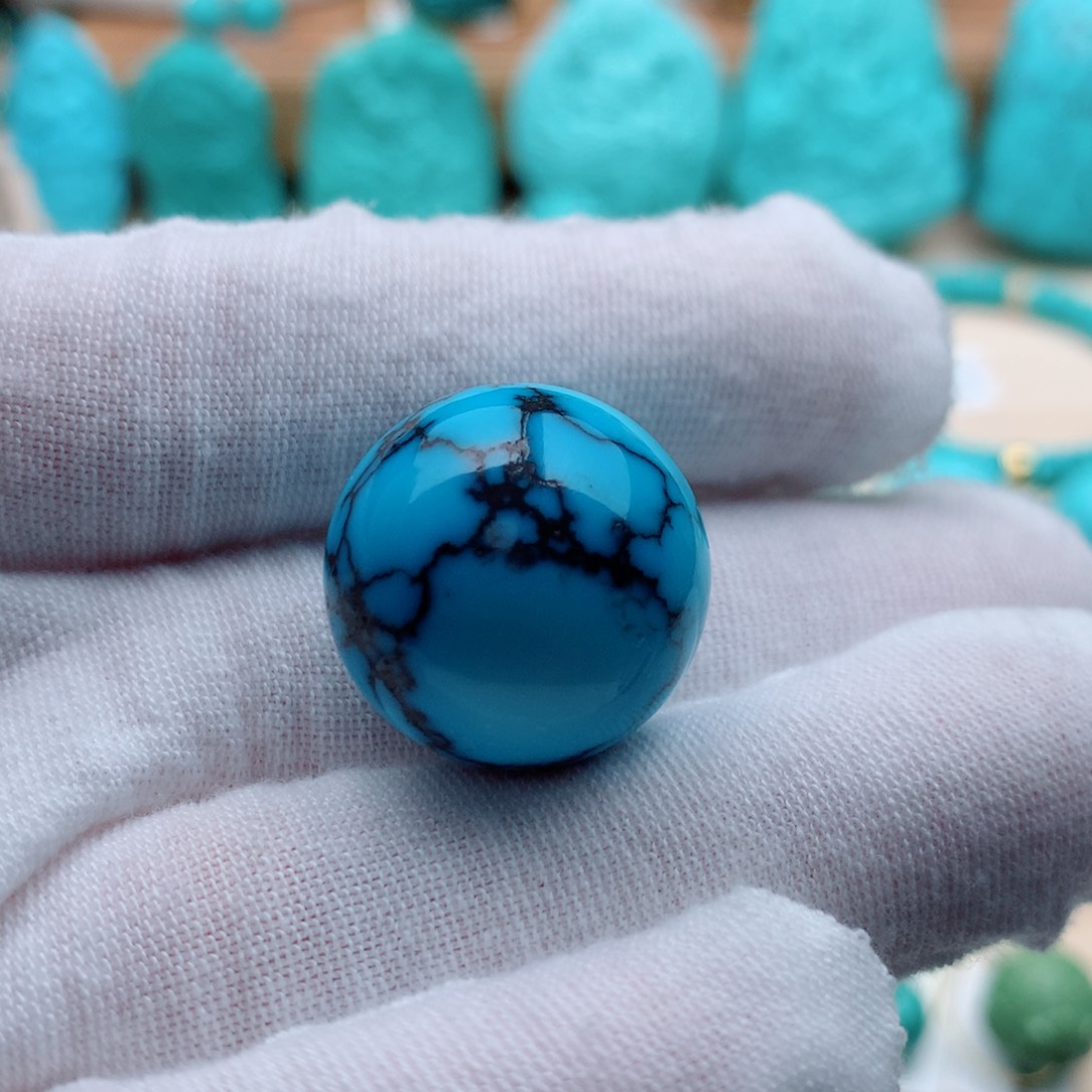 绿松石颈饰未镶嵌老***麻