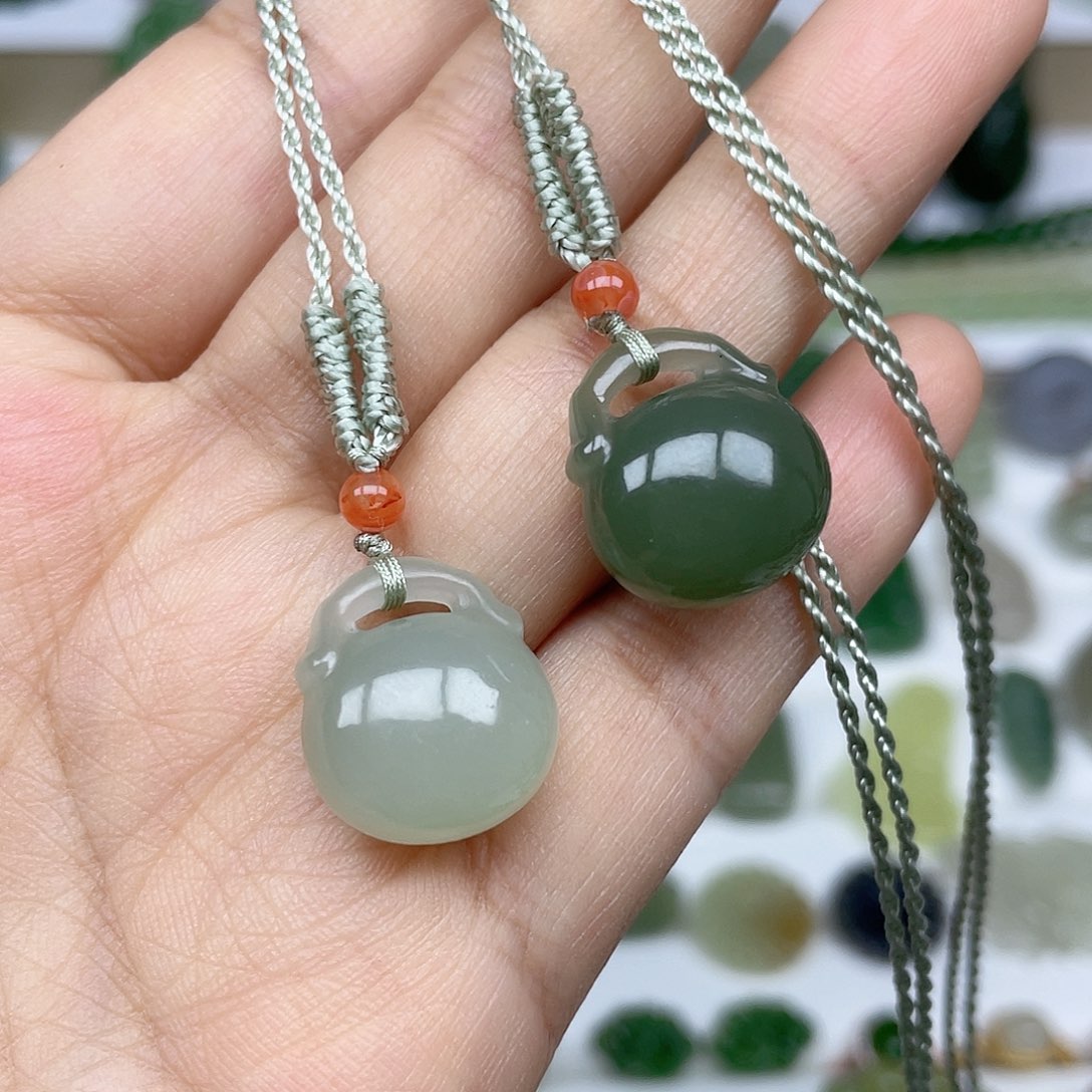 和田玉未镶嵌颈饰拍一发一