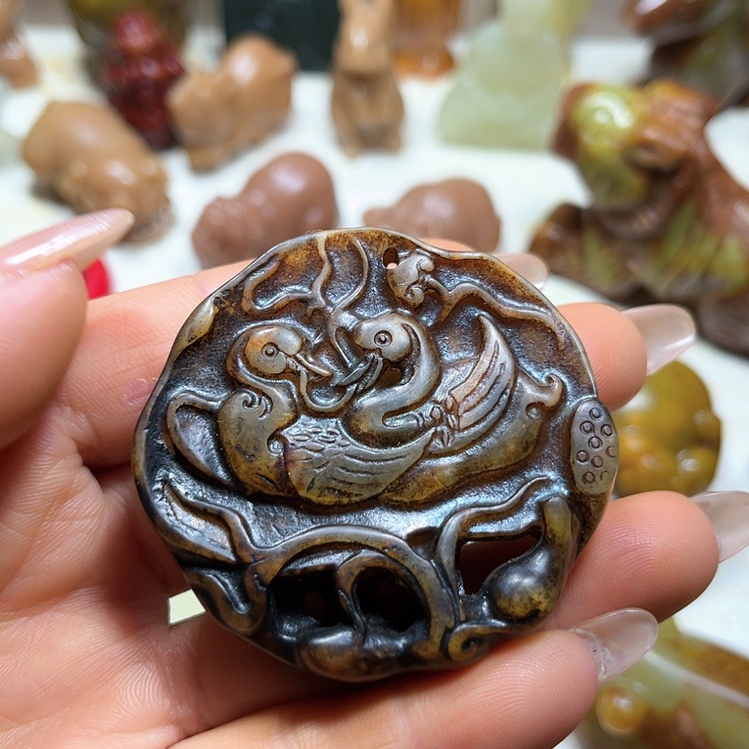 白玉菩提吊坠白玉菩提吊坠