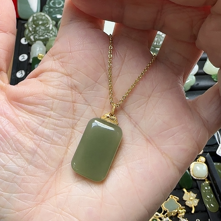 颈饰银S925镶嵌和田玉