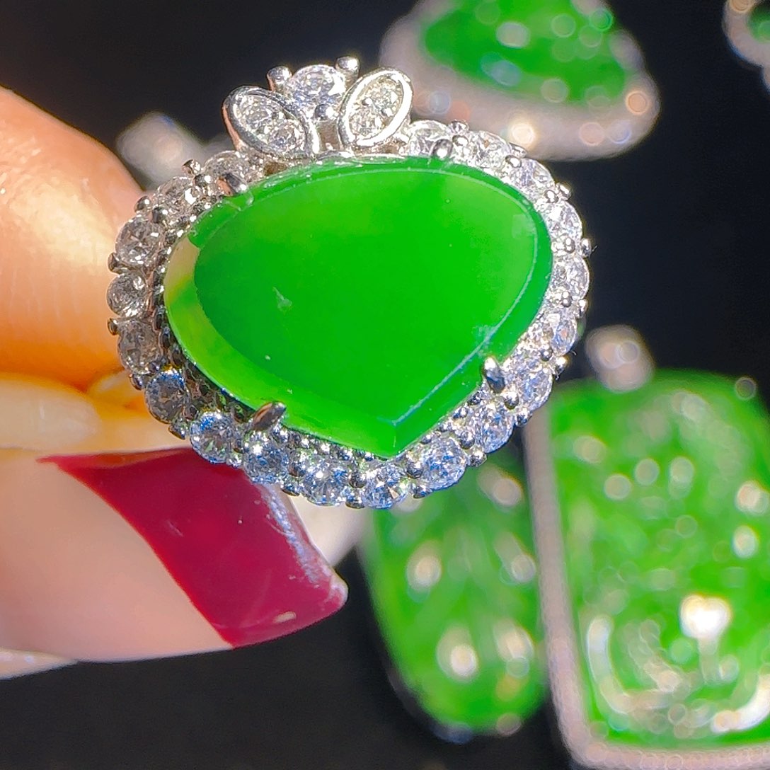 翡翠戒指银S925镶嵌天然