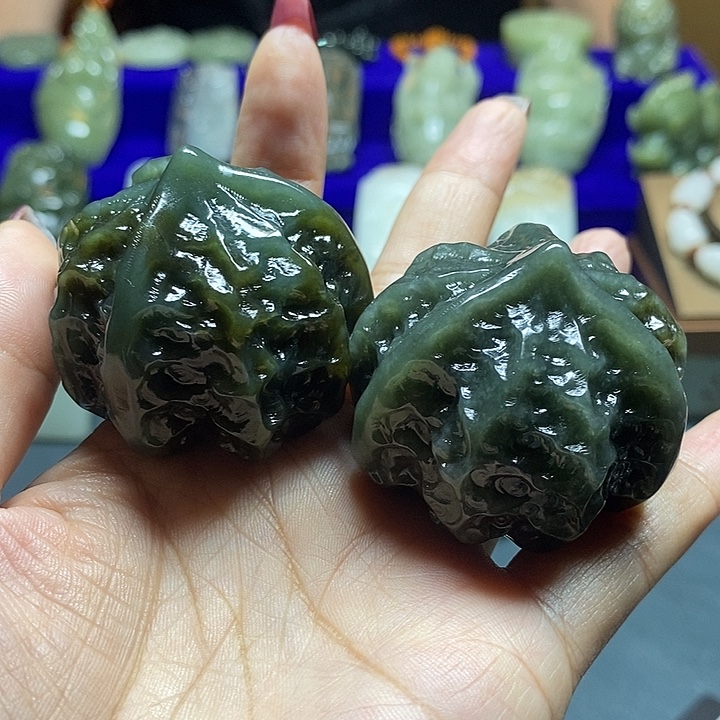 未镶嵌和田玉挂件