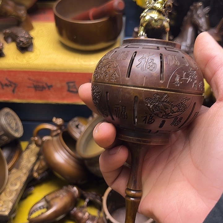 精美铜器点击下单