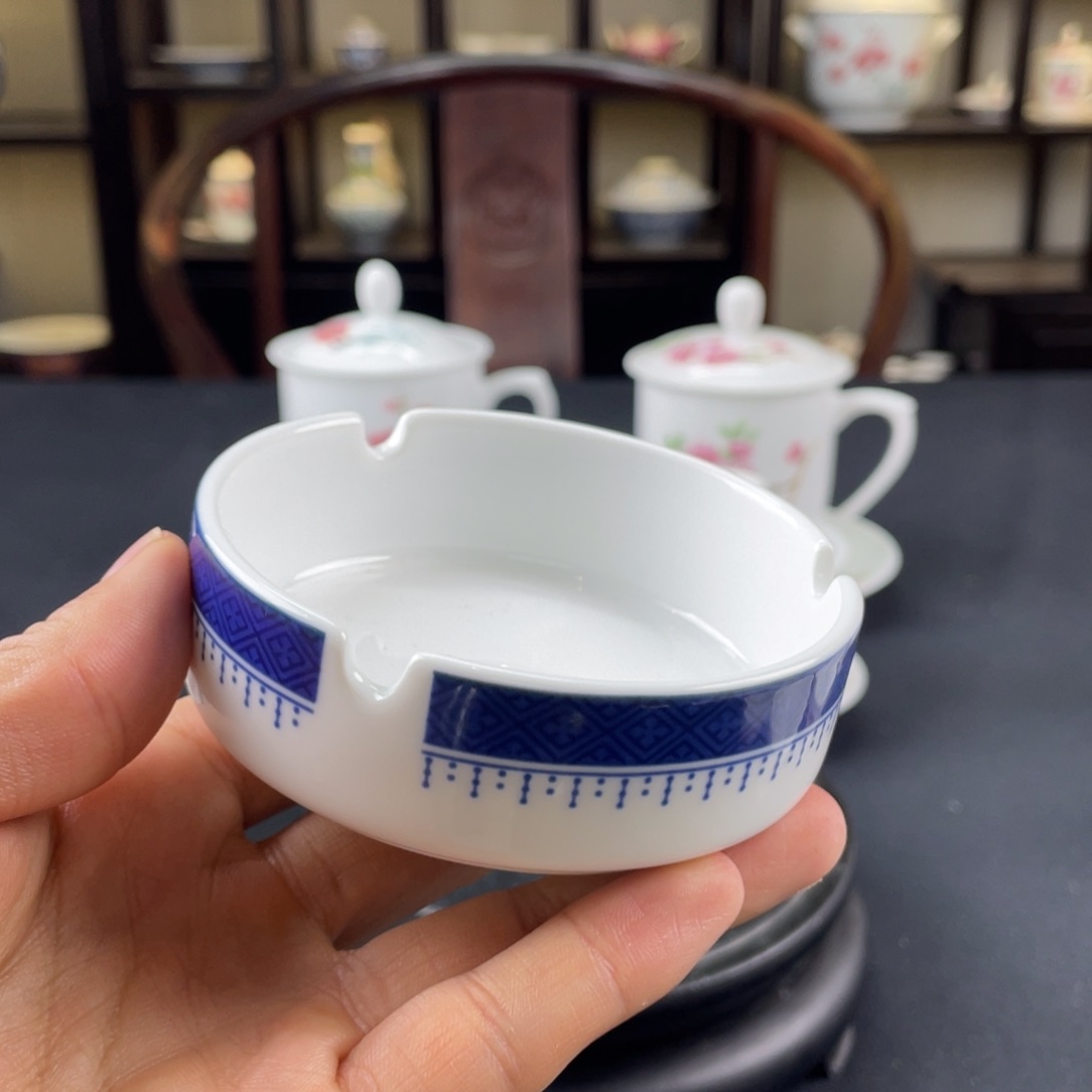 瓷片轻工业陶瓷研究所