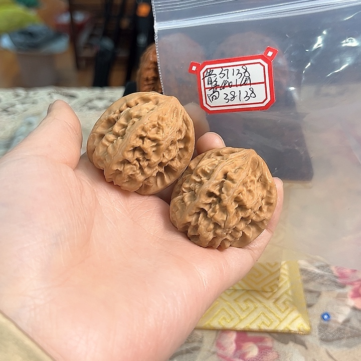 文玩核桃把件马蹄