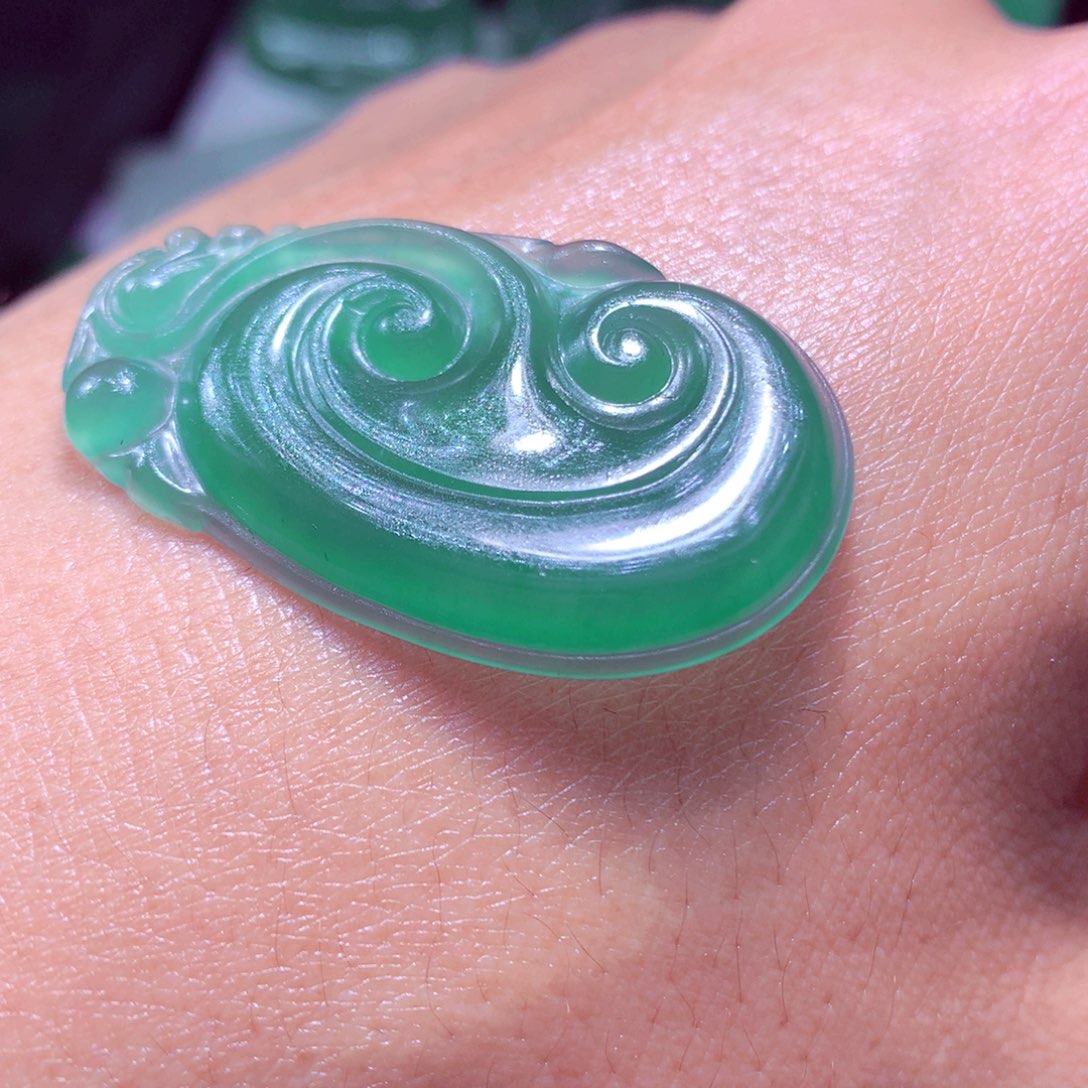 有****定制翡翠未镶嵌天然翡翠A货毛货挂件