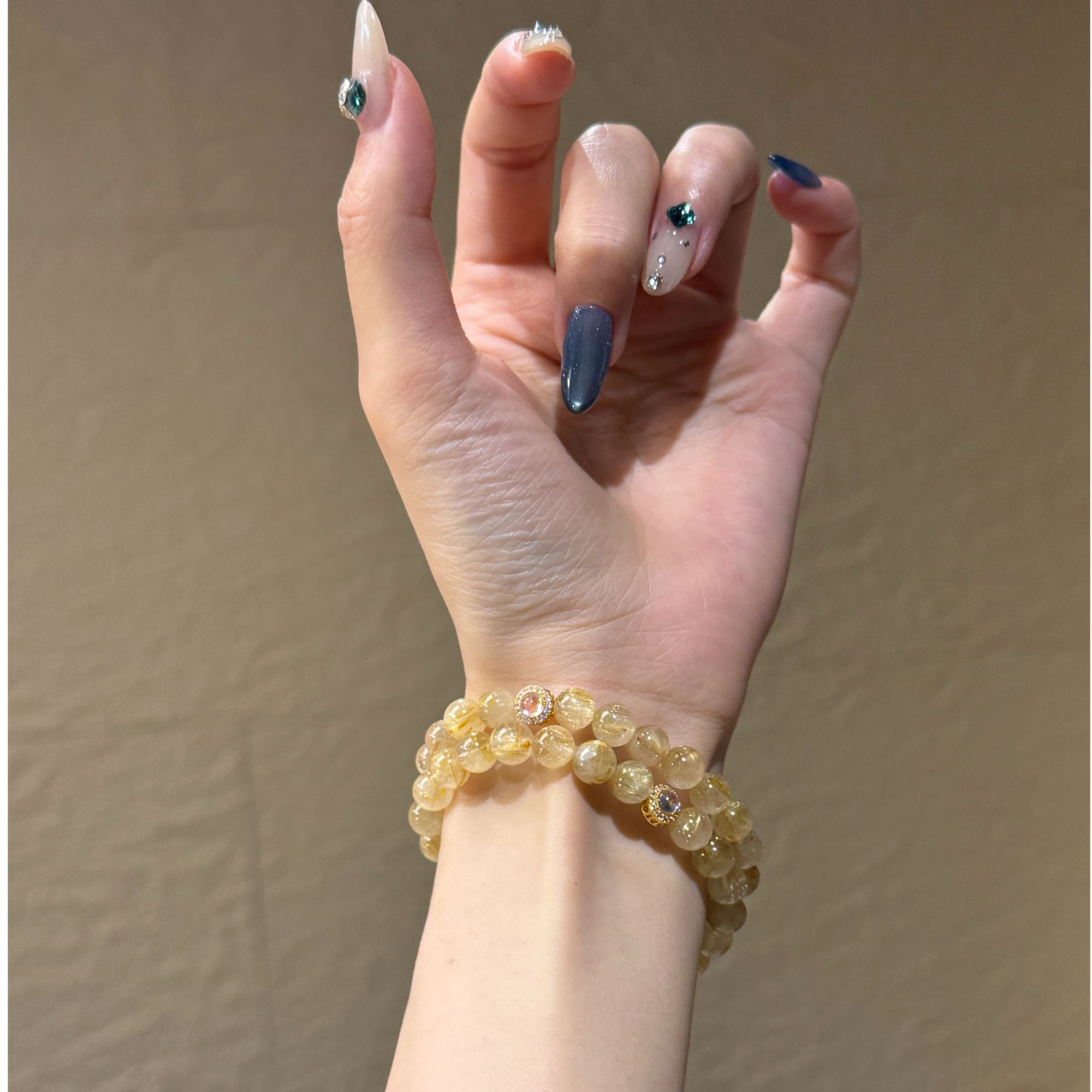 原创设计品牌“钛富”爆闪满钻猫眼银配饰钛发晶手串021