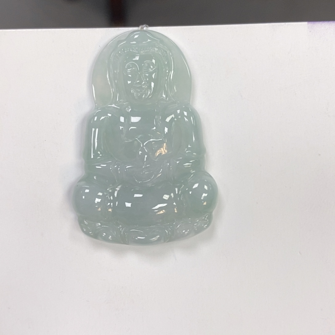 翡翠颈饰未镶嵌观音