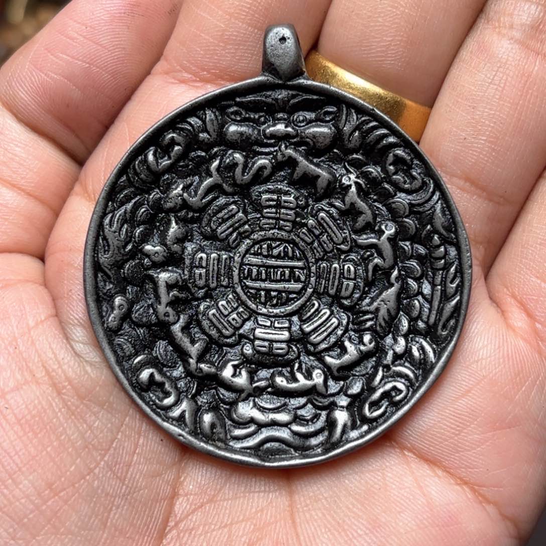 铜星月菩提吊坠项链