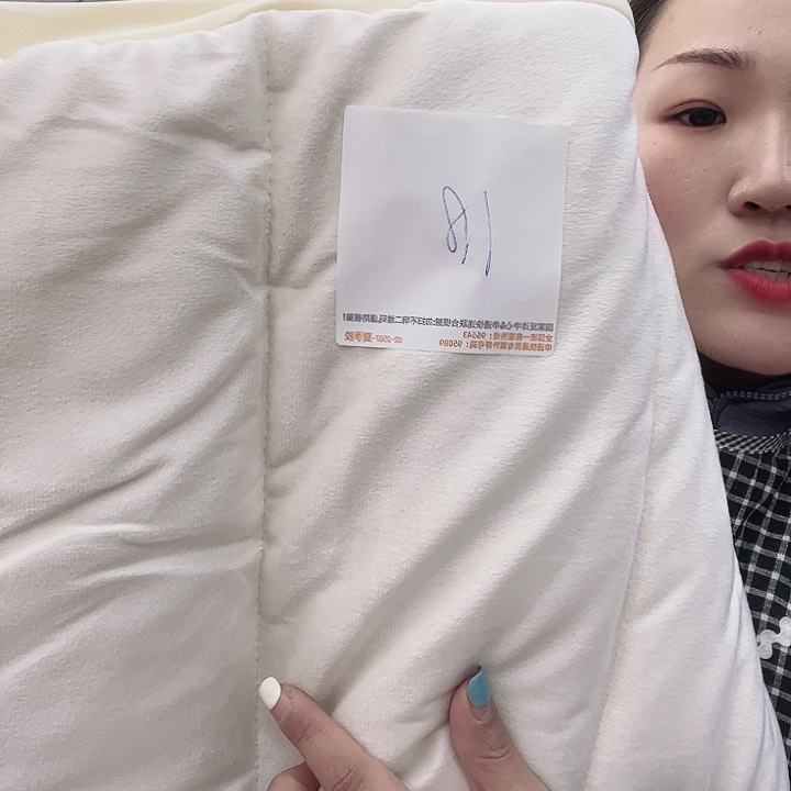 毛绒啦咯啦咯啦咯啦咯啦