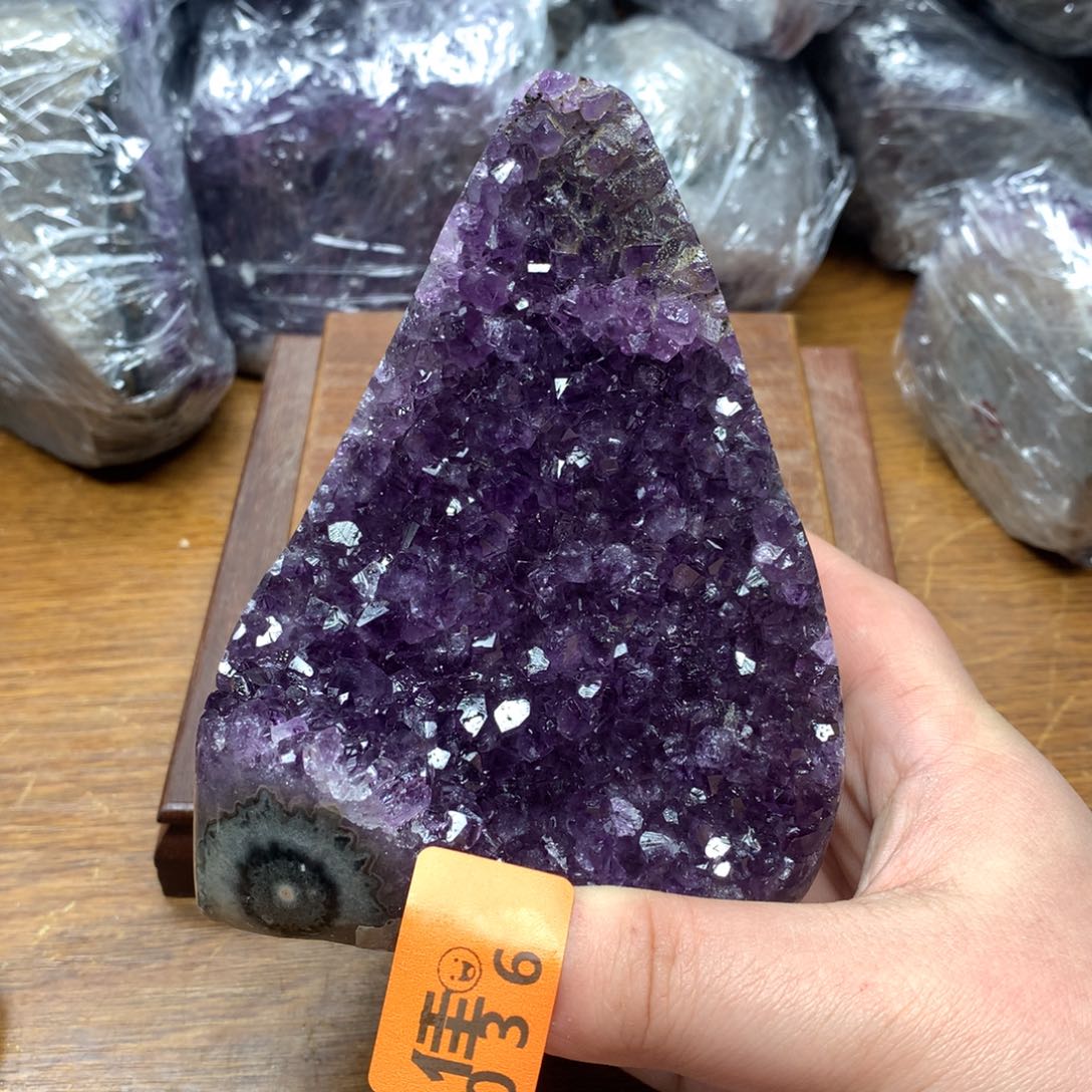 水晶大型摆件（非配饰）未镶嵌