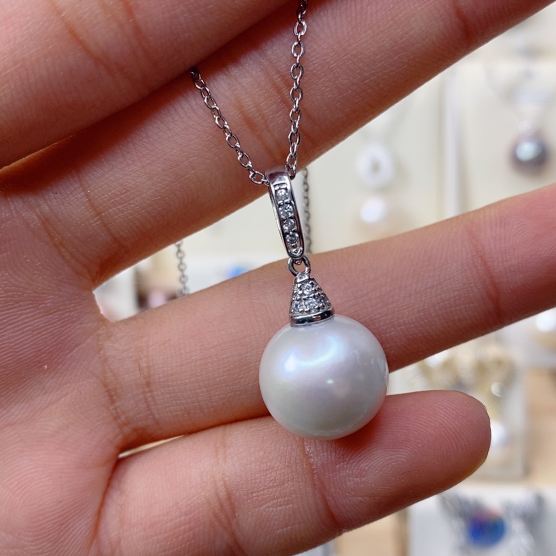 淡水珍珠吊坠(赠链)银S925镶嵌