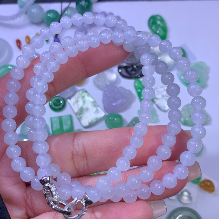 翡翠颈饰未镶嵌天然翡翠A货珠串