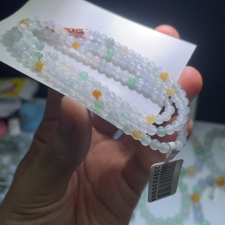 未镶嵌定制翡翠翡翠