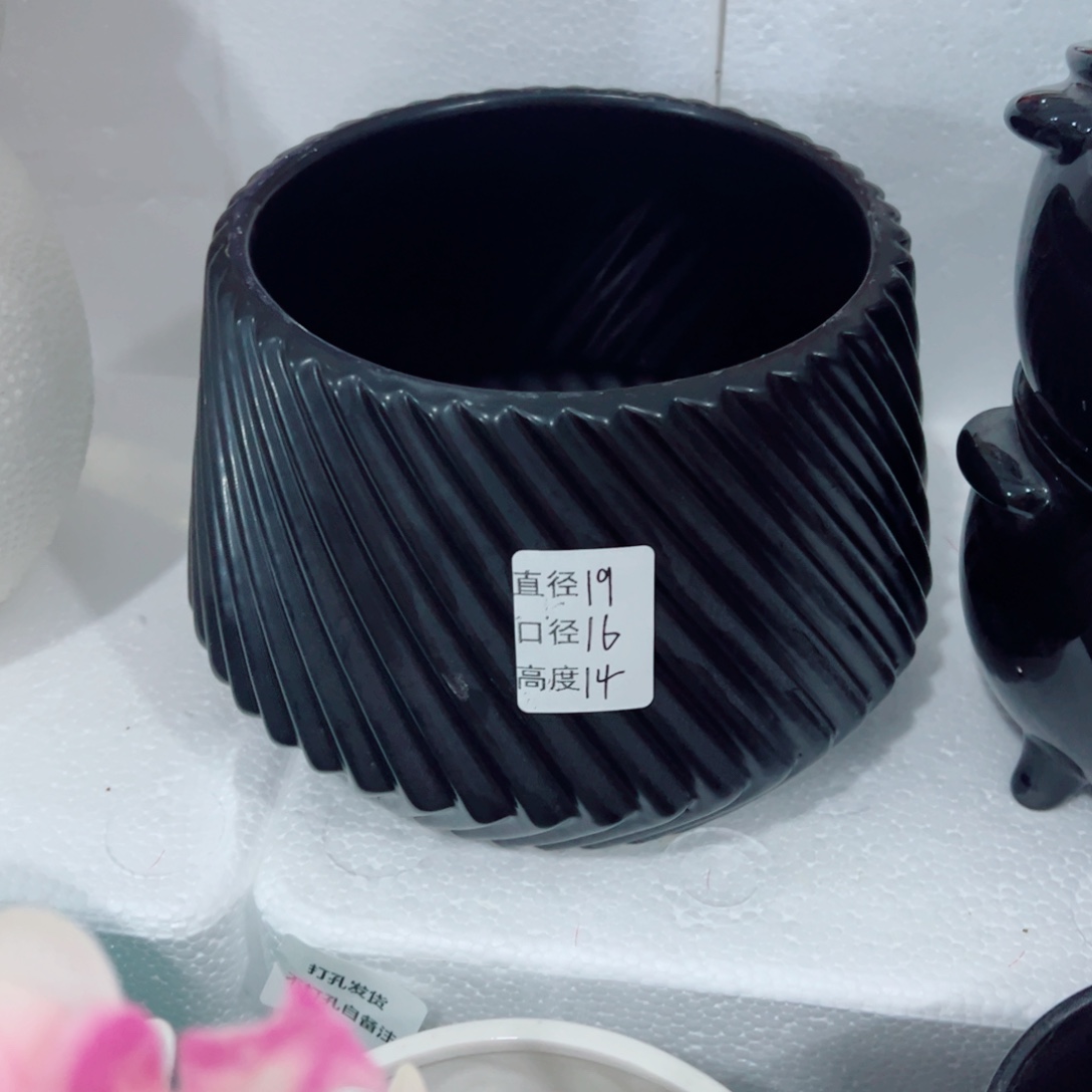 有孔，陶瓷花盆满10米包邮发货