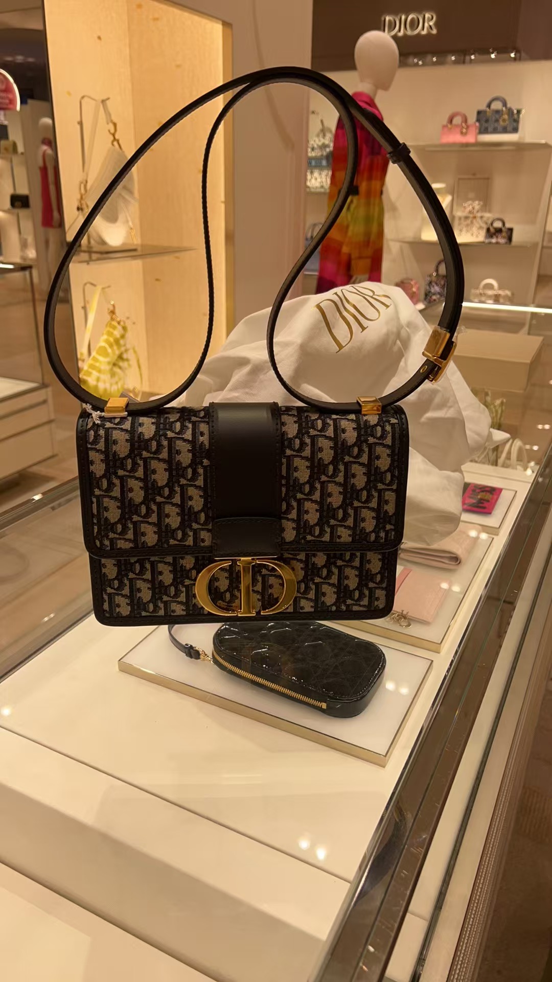 全新未使用 DIOR/迪奥 迪奥蒙田中号包
