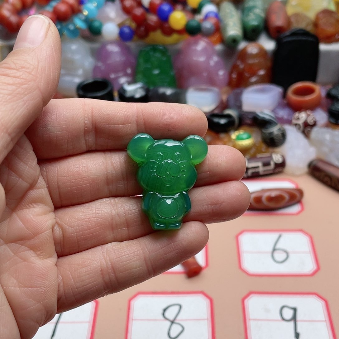 玛瑙/玉髓颈饰合金?****