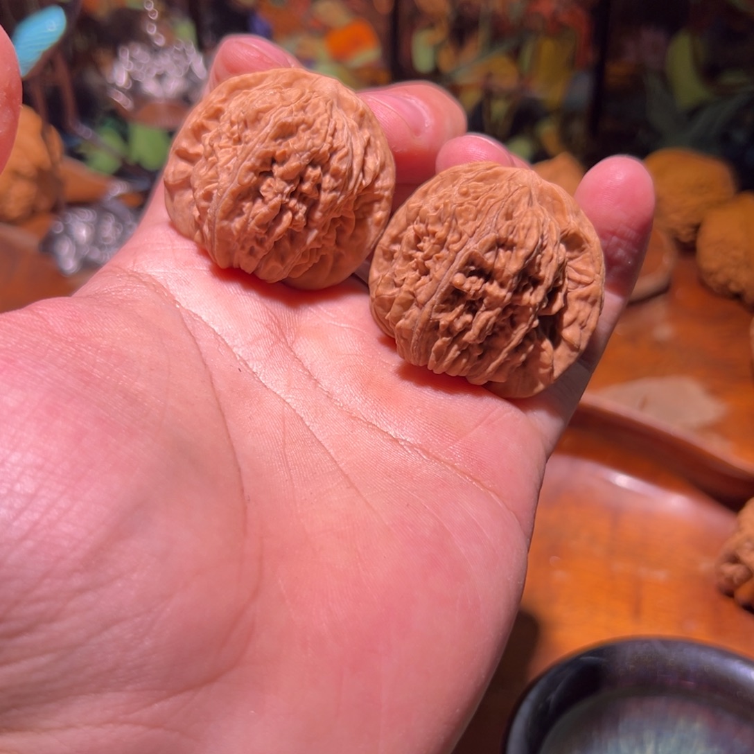 吊坠文玩核桃41山地红皮四座楼