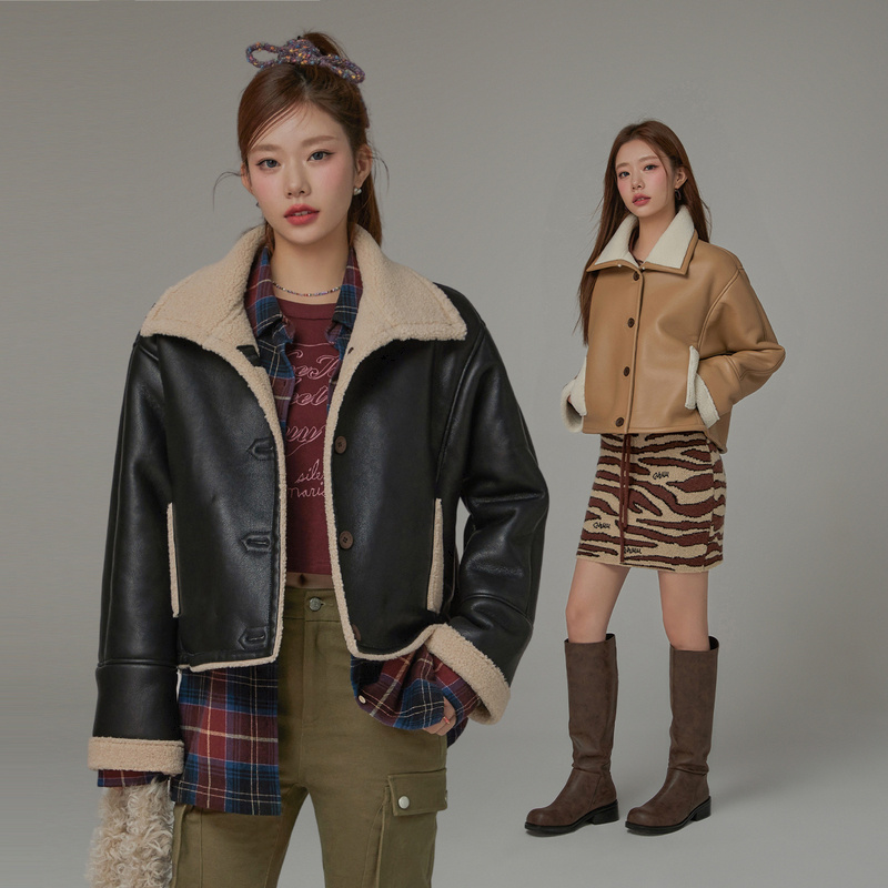 人造皮草 I001【金拐子专属】CHUU拼接PU翻领仿皮草机车风外套-F