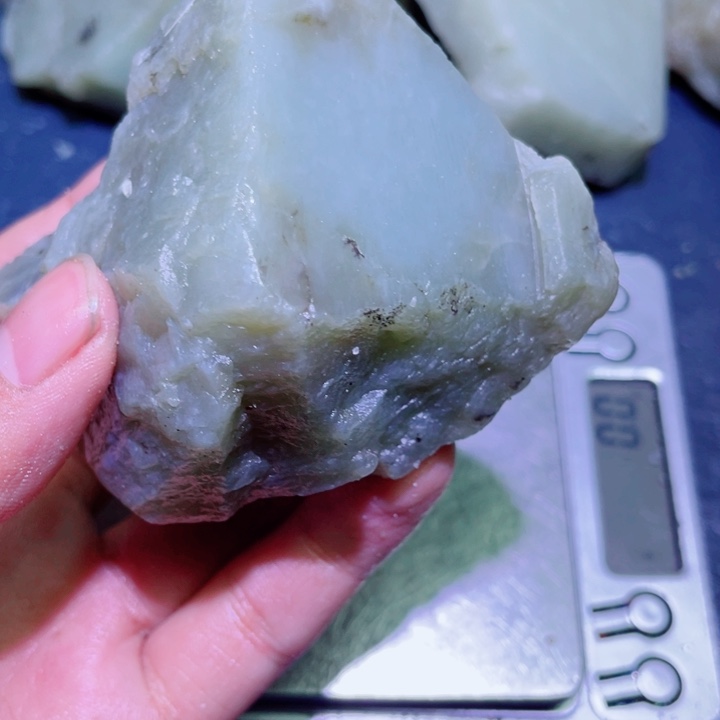 和田玉（糖玉）未镶嵌珠宝半成品