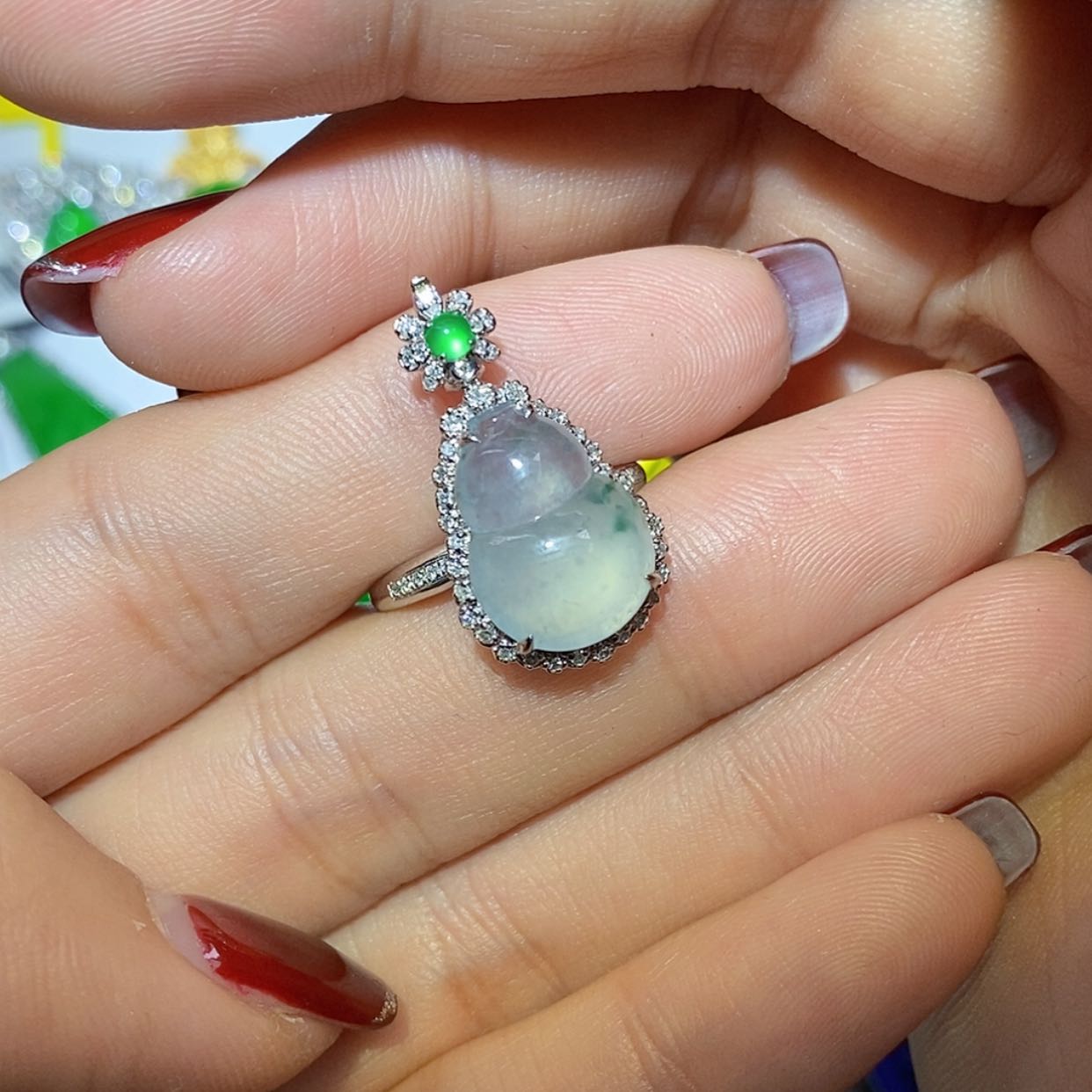 【闪购商品】翡翠颈饰18K金镶嵌只****6吊坠