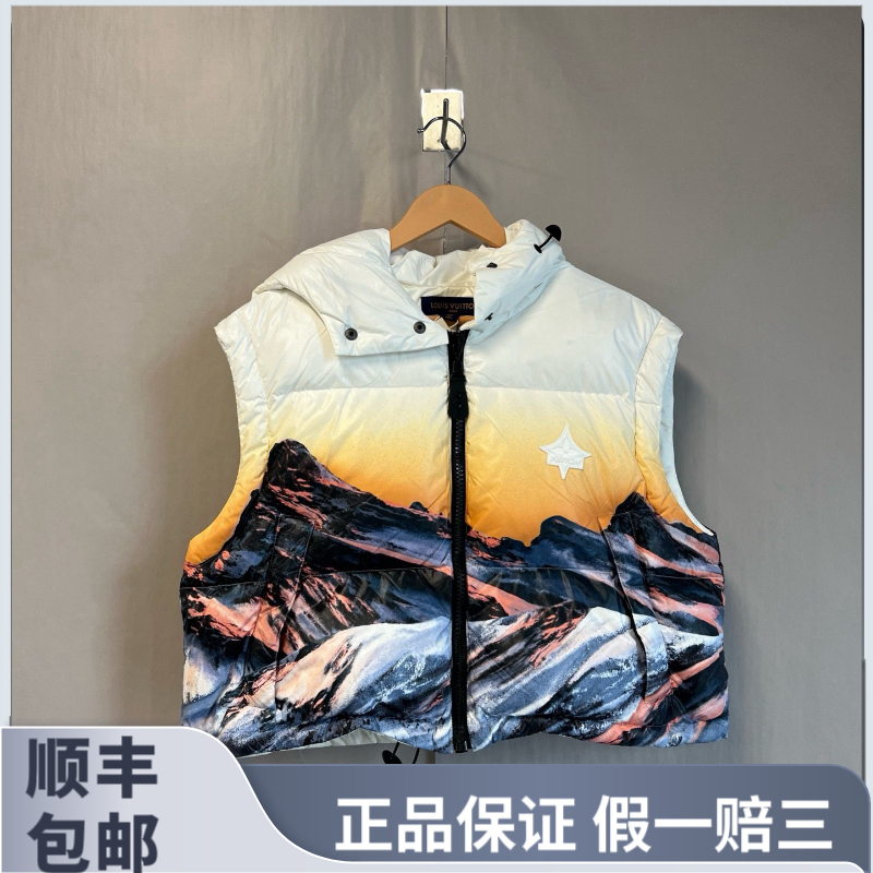 未使用 LouisVuitton/路易威登 雪山落日短款羽绒服32码#zz6306