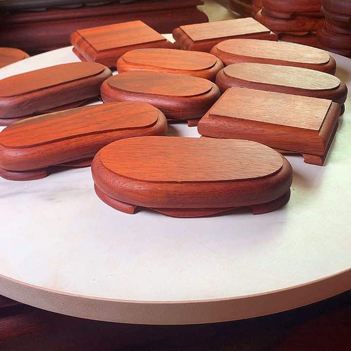 随行的十个哈哈哈哈