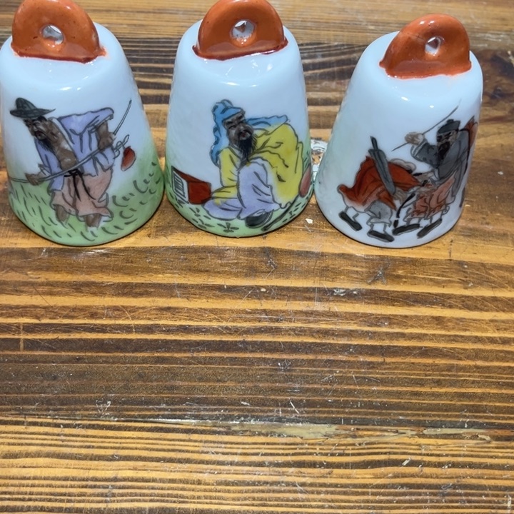 摆件扮**虎景德镇陶瓷艺术品