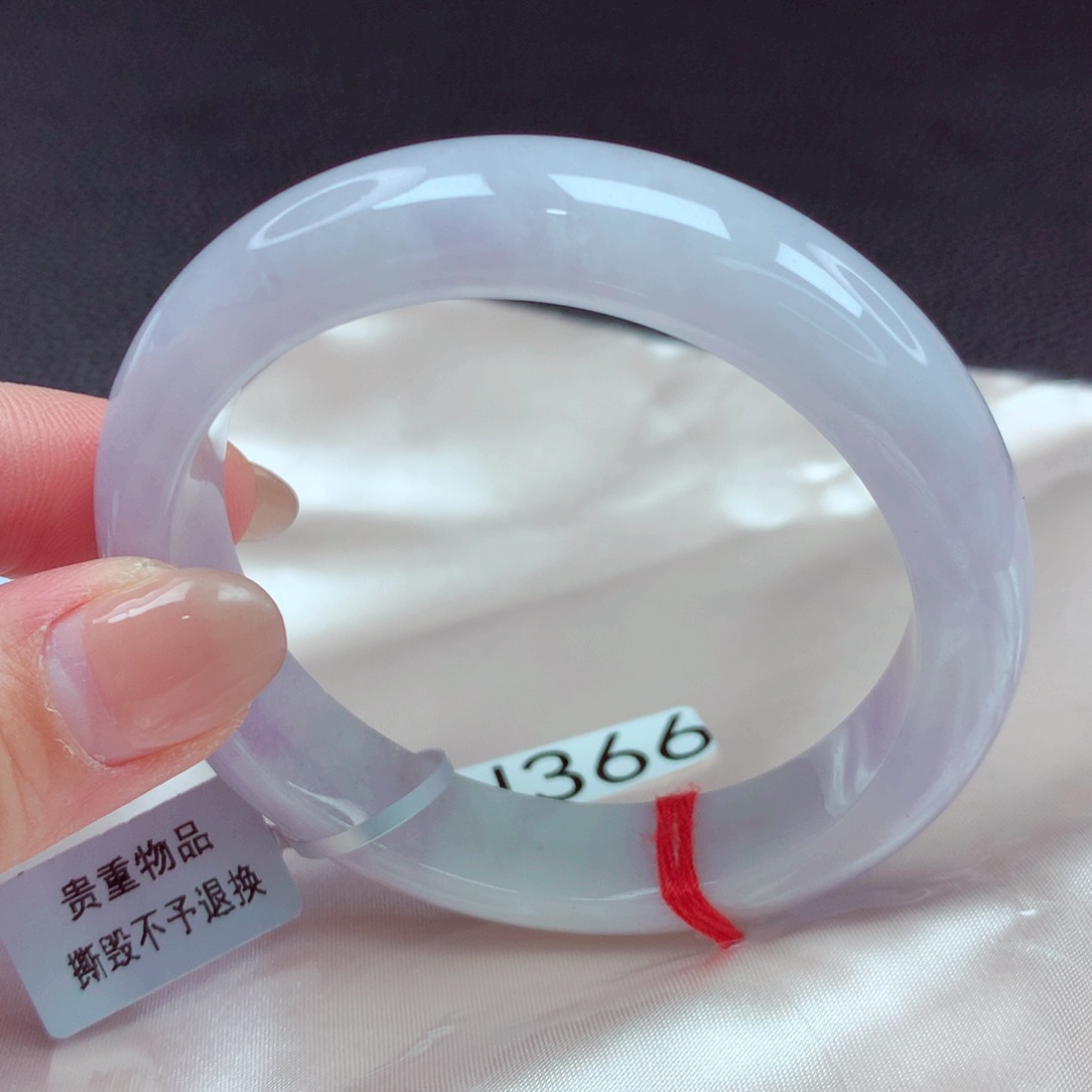 翡翠手镯未镶嵌手镯88