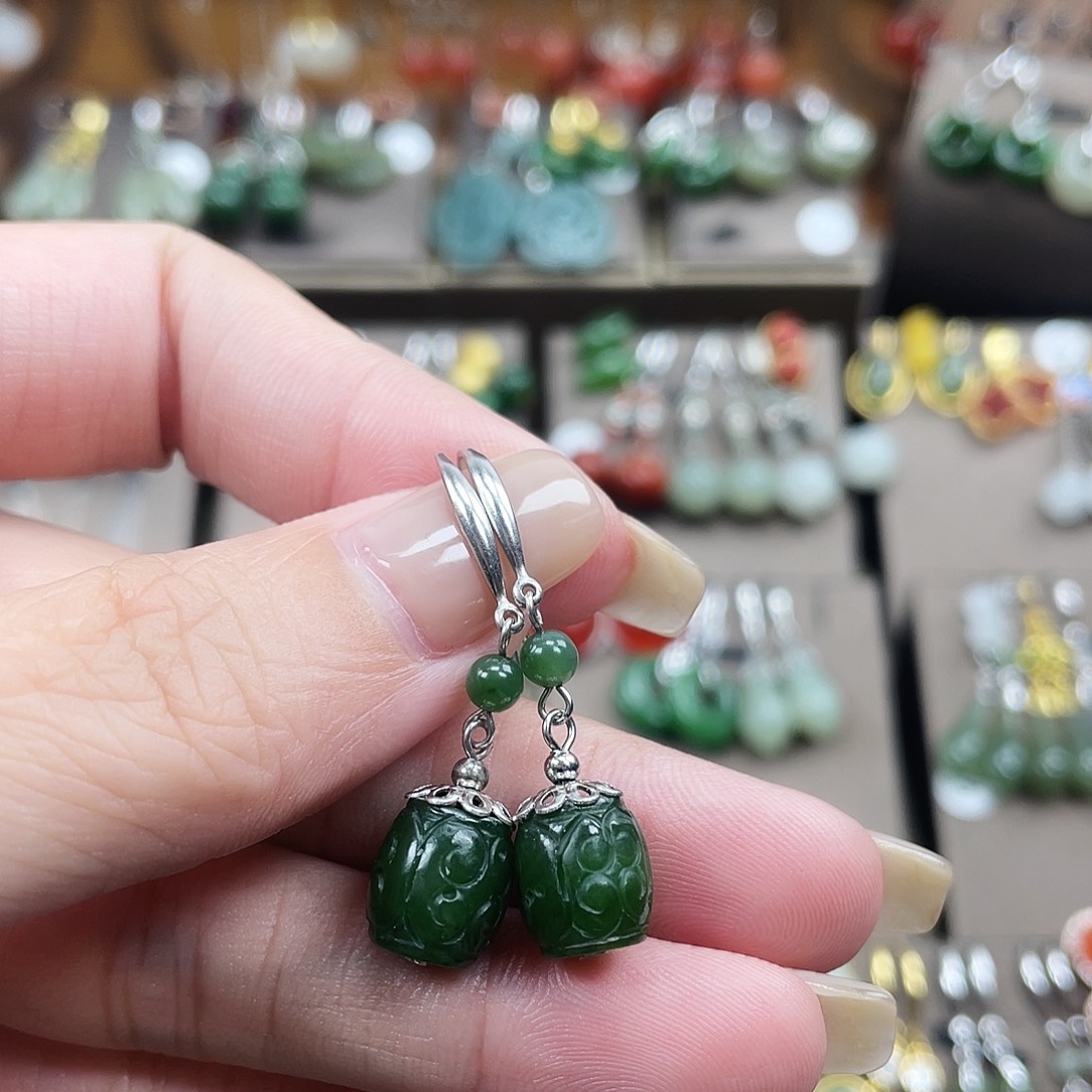 和田玉银S925镶嵌耳饰