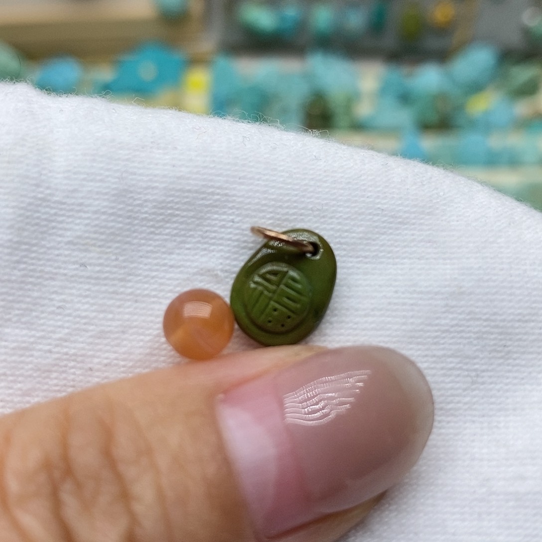 南红玛瑙未镶嵌配饰