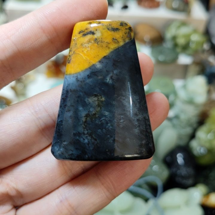 岫玉挂坠款未镶嵌