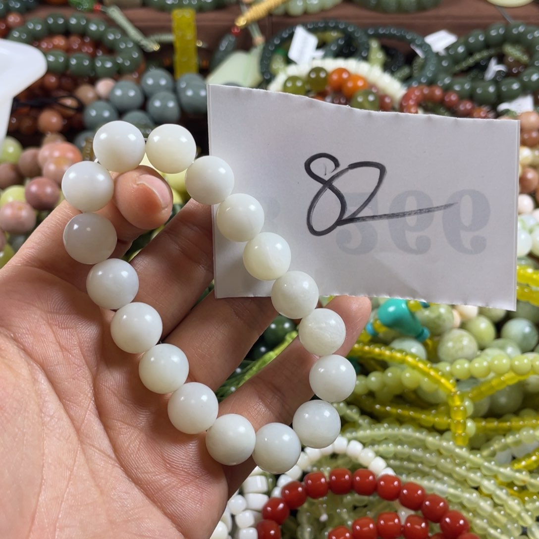 未镶嵌蛇纹石玉手链