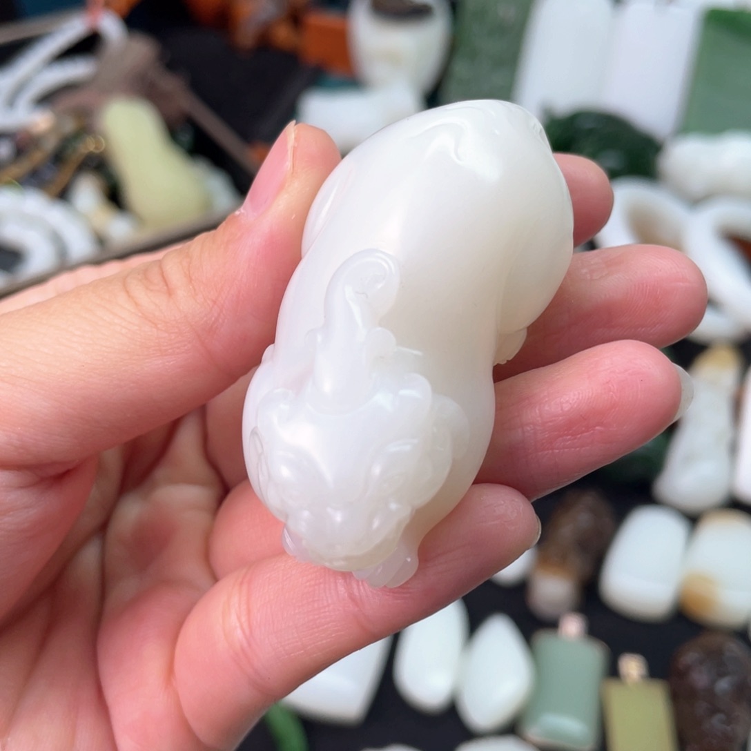 和田玉挂件未镶嵌