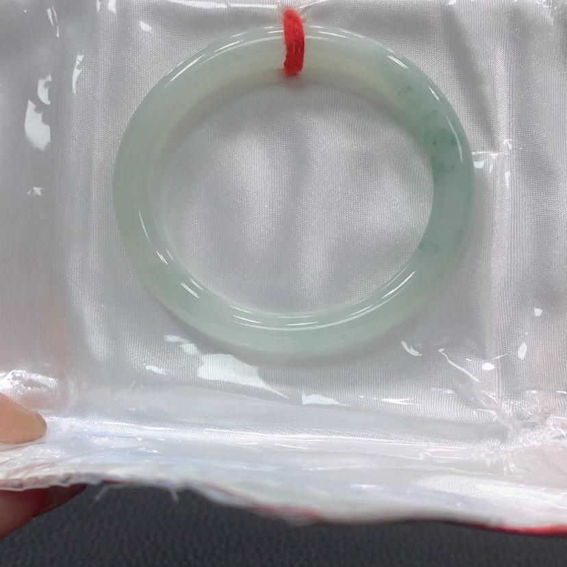 【闪购商品】翡翠手镯未镶嵌翡翠