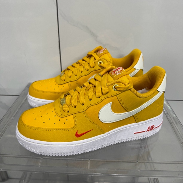 39码 af1黄白板鞋