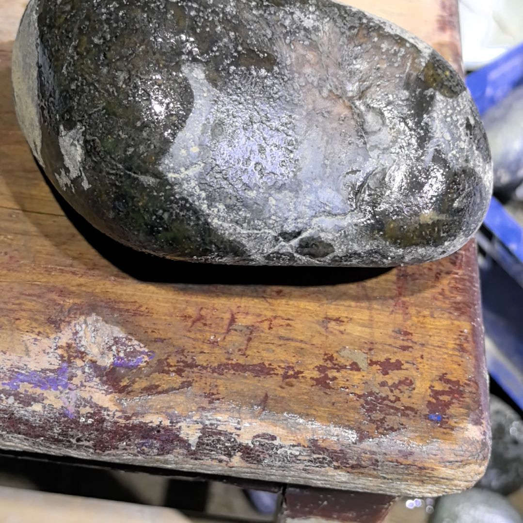 悠***仙藏玉药王石原石一个摆件