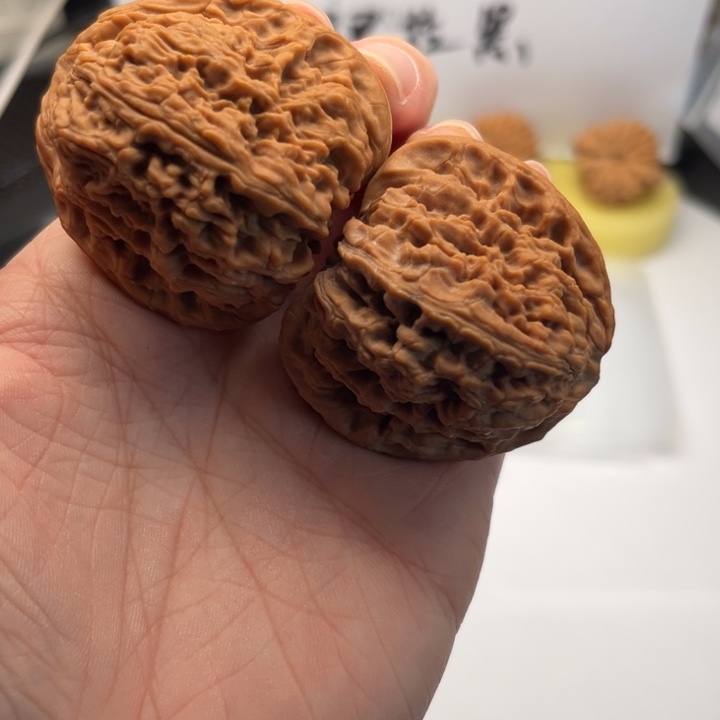 吊坠文玩核桃南疆43