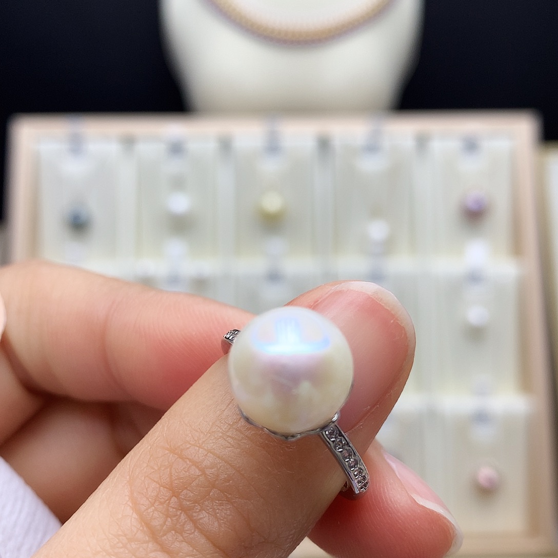 淡水珍珠颈饰合金