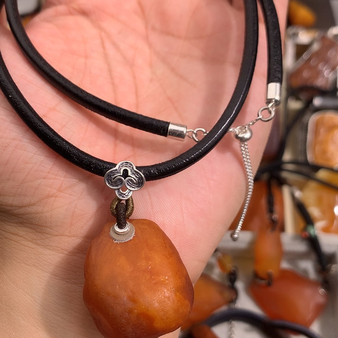 蜜蜡裸石未镶嵌你