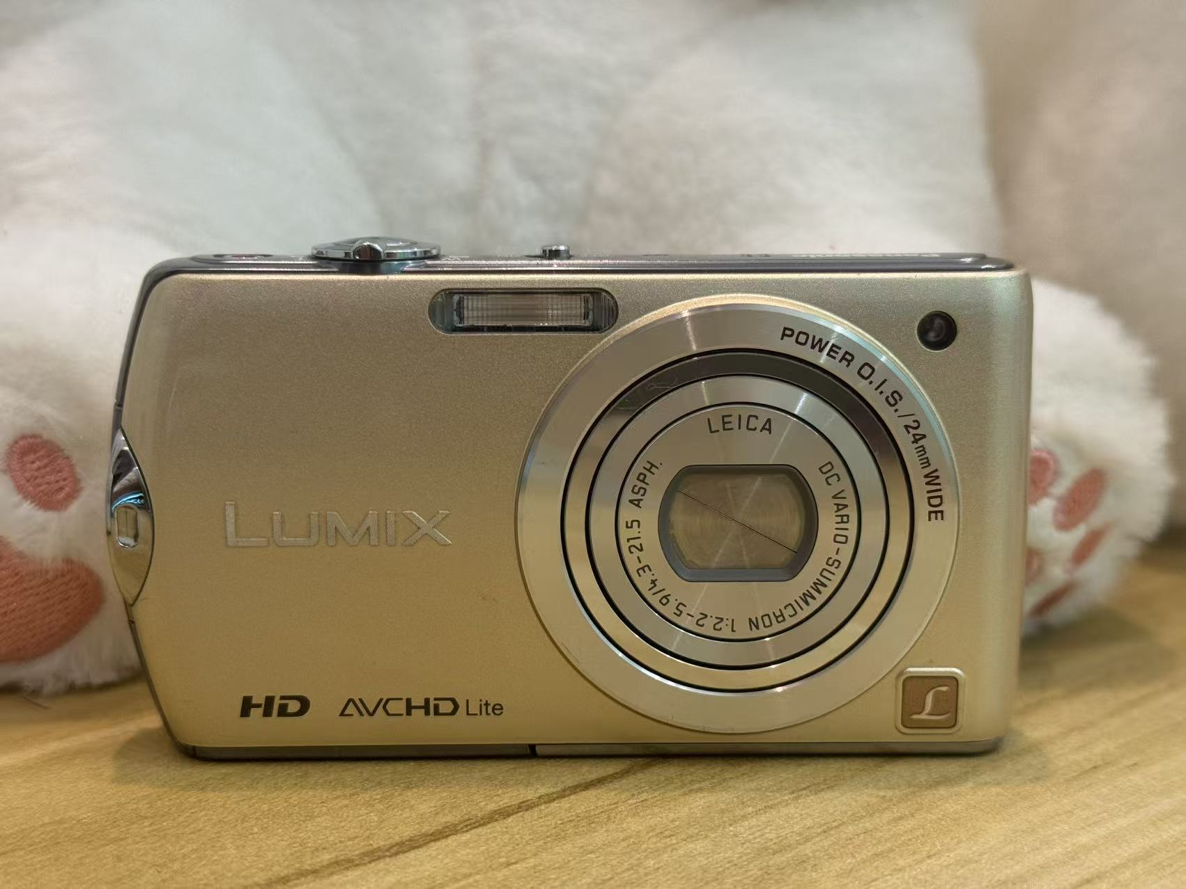 95新 Panasonic/松下 95新松下FX70复古冷白出片神器