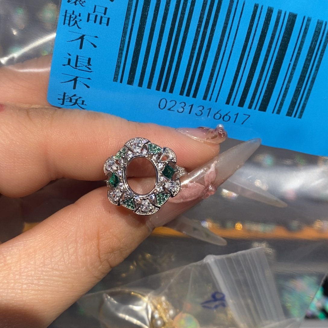 冬***️欧泊银S925镶嵌戒指